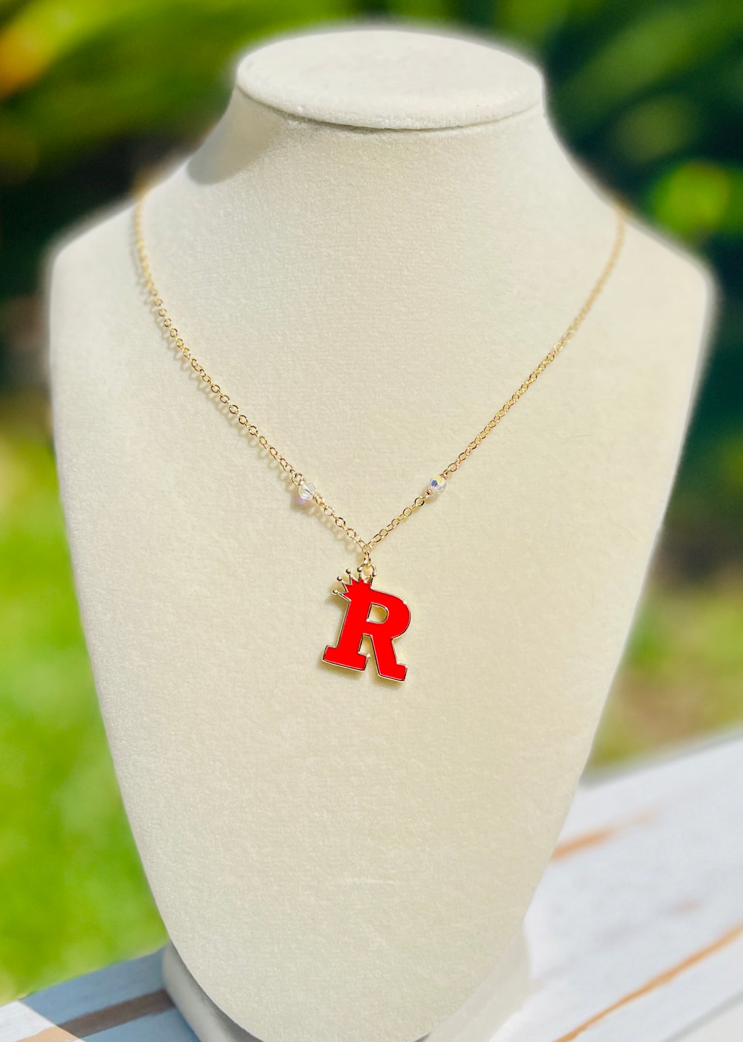Rosary Academy Necklace ‘R’