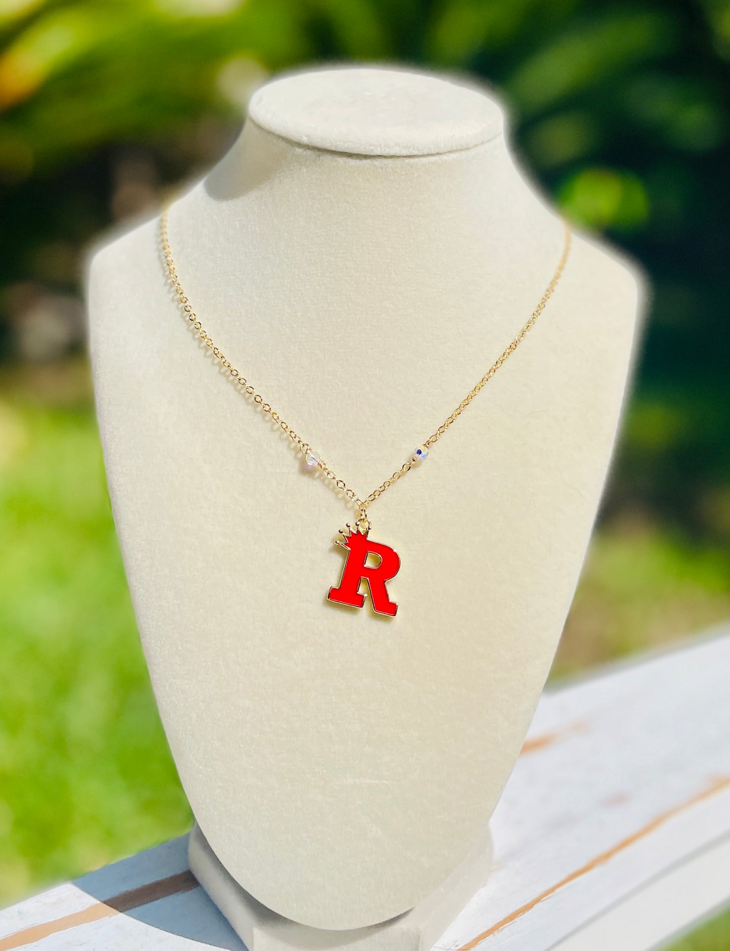 Rosary Academy Necklace ‘R’