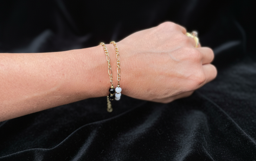 Servite Crest Bracelet – Mother of Pearl or Black Onyx Bracelets