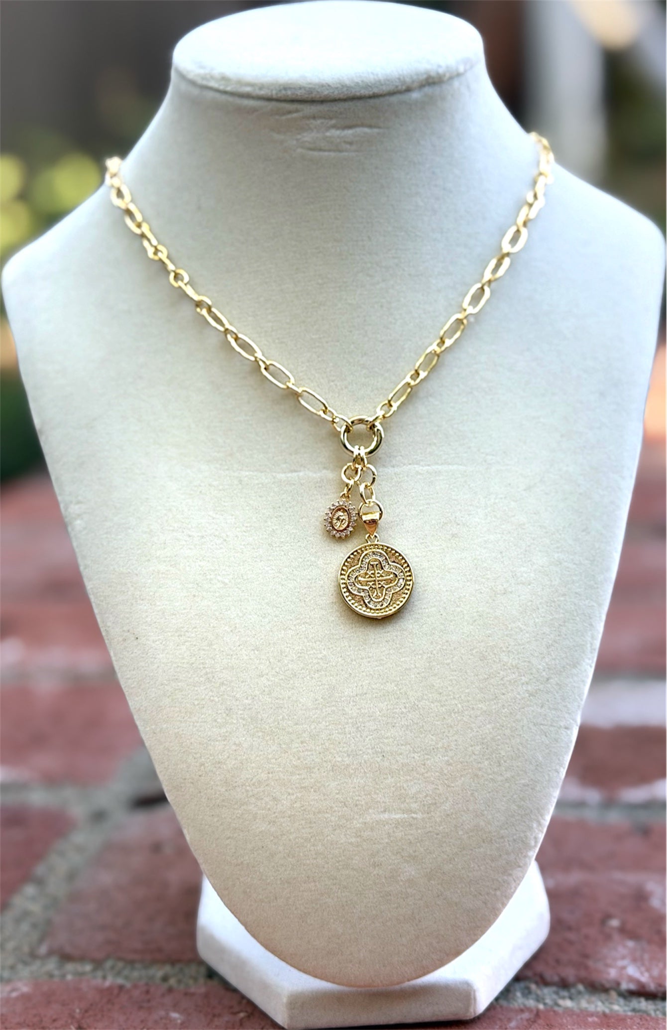 Marian Necklace