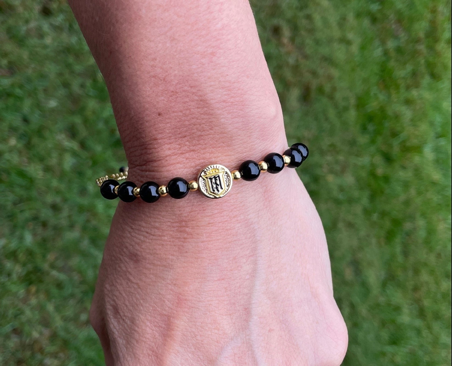 Servite Crest Bracelet – Mother of Pearl or Black Onyx Bracelets