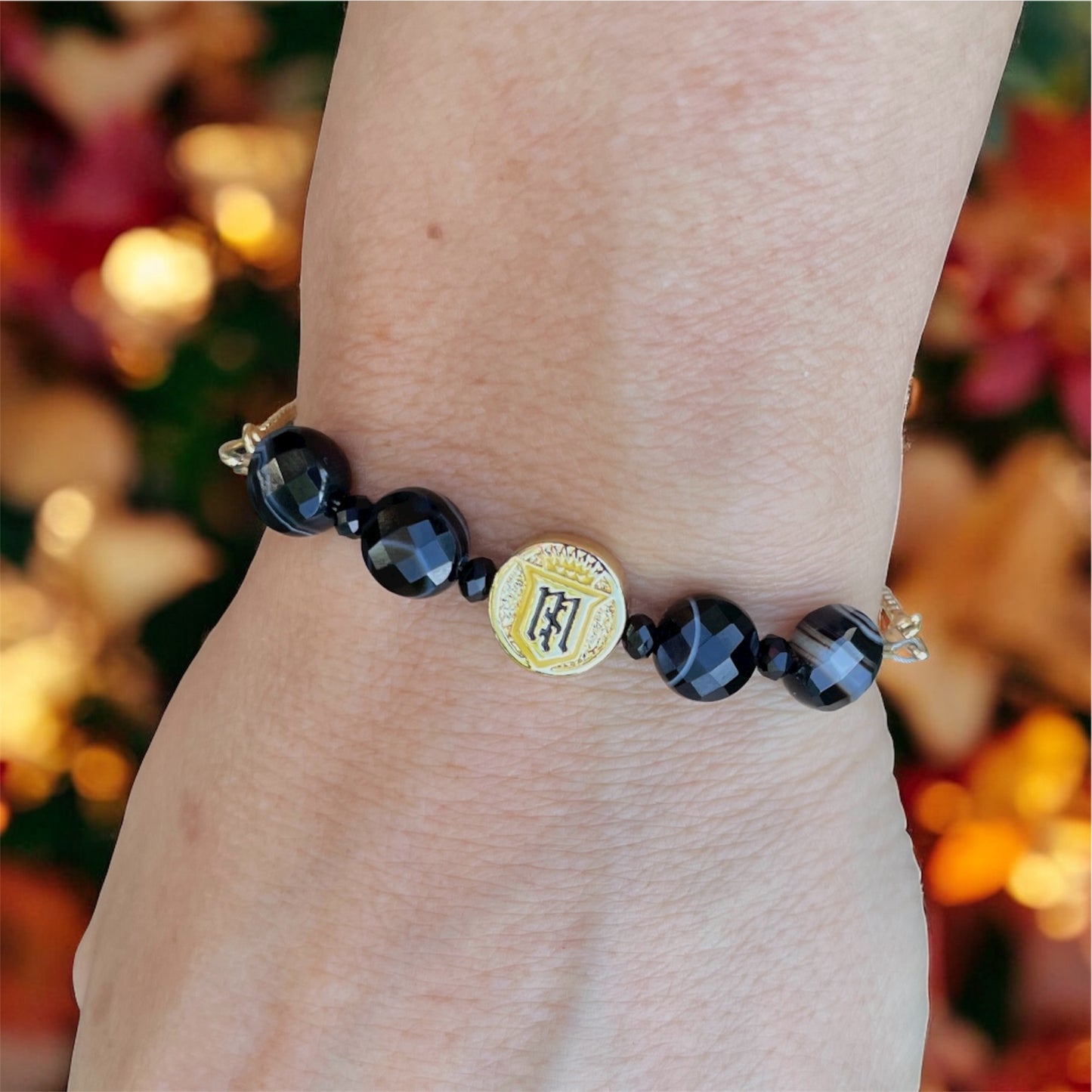 Servite Gold & Black Agate Cinch Bracelet
